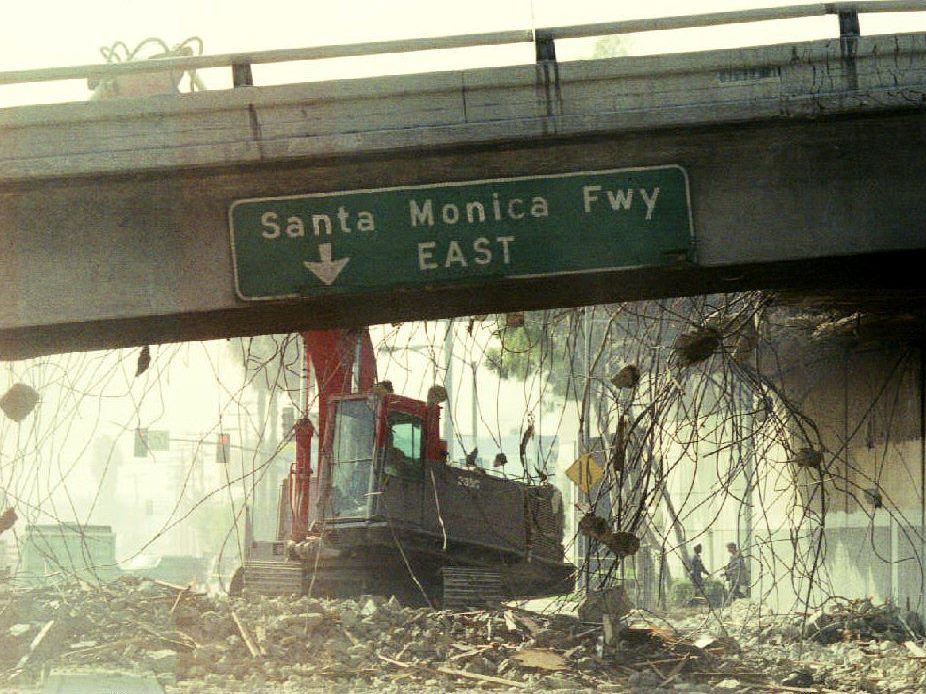 Earthquake los angeles malibu