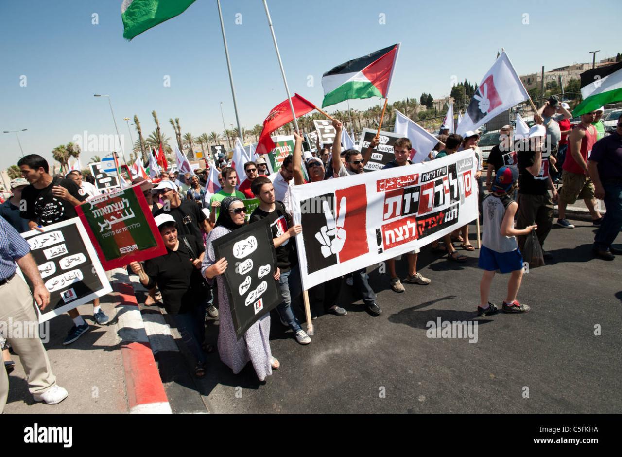 Israelis palestinians peace activists