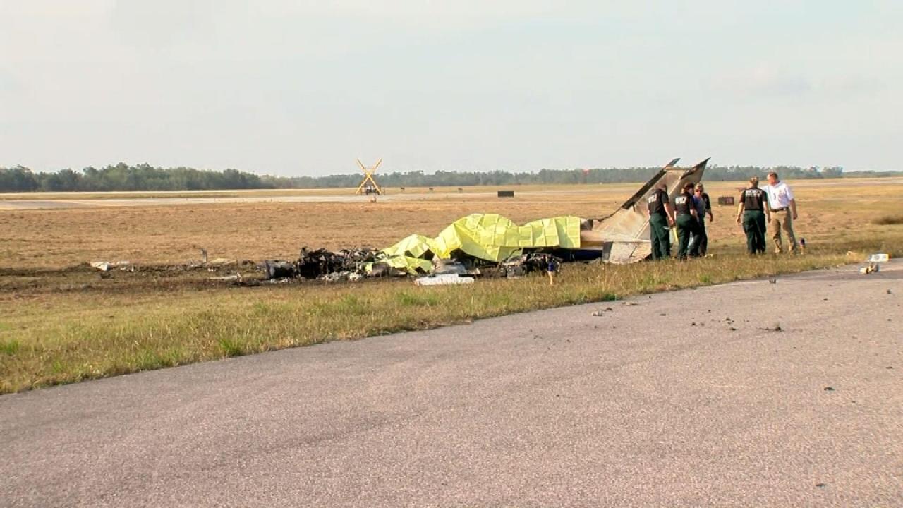 Plane crash florida highway naples