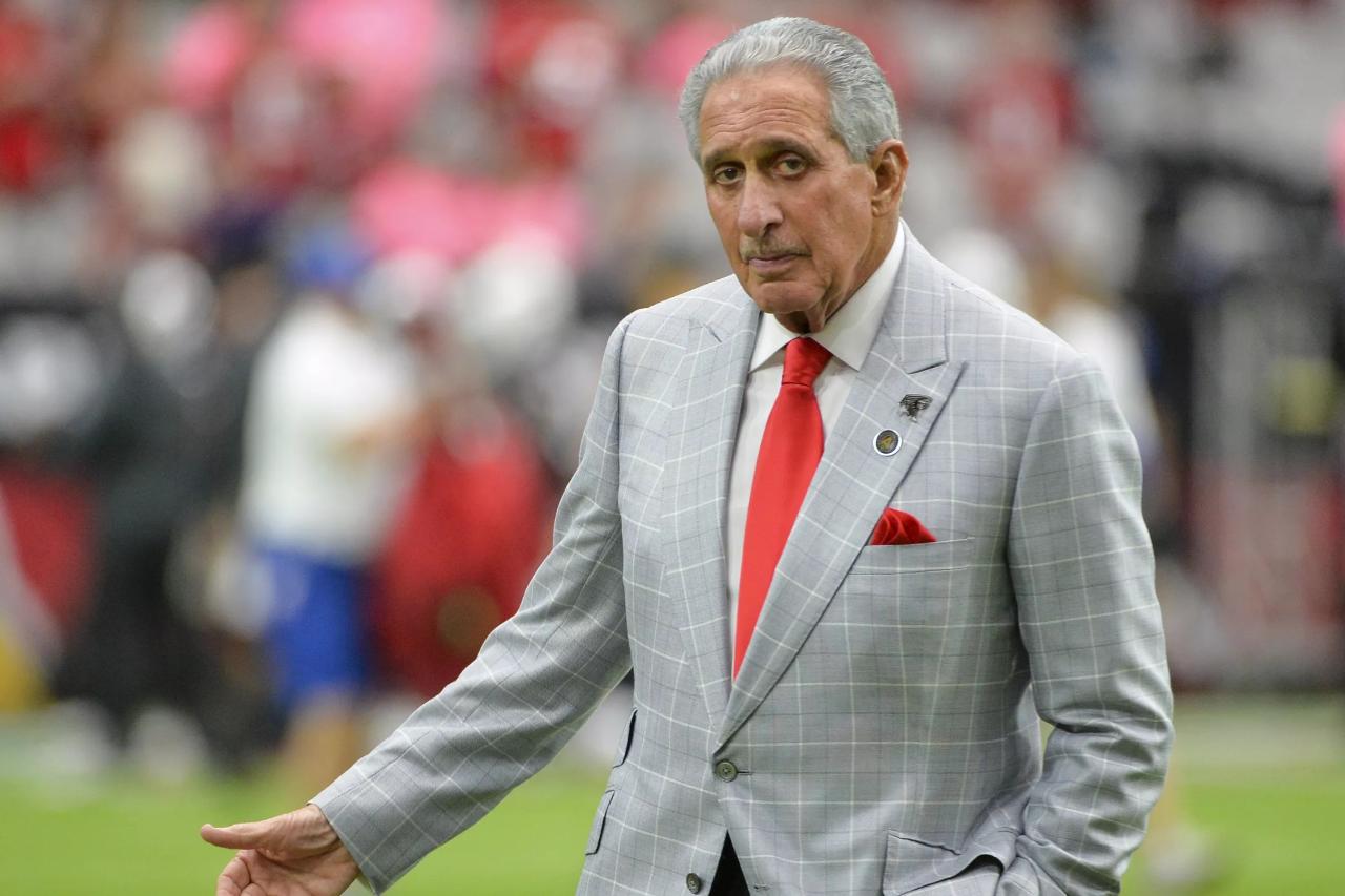 Falcons arthur blank arthur smith