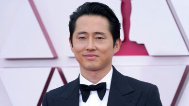 Steven yeun emmys beef