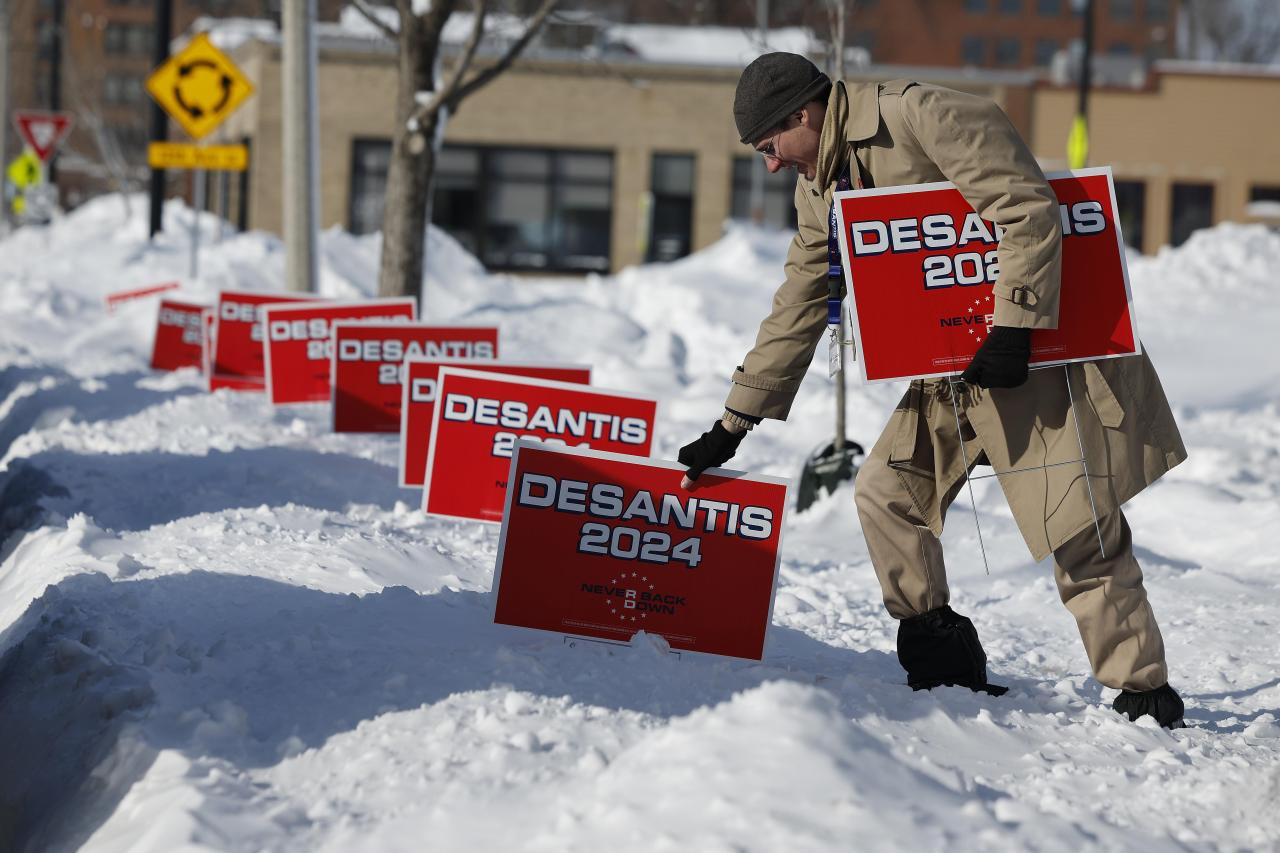 Iowa caucus donald trump voter turnout