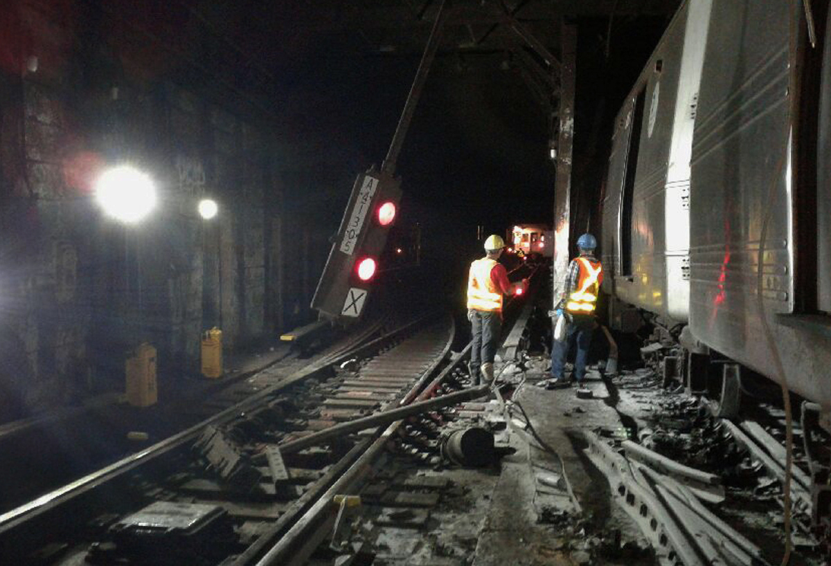 Subway service restored derailment 1 2 3