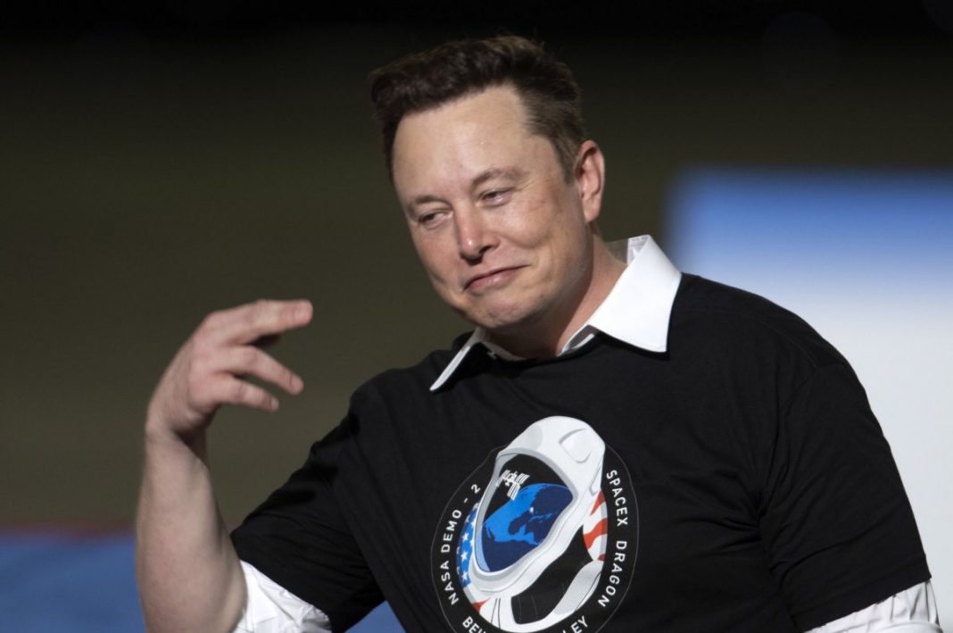 Spacex elon musk nlrb workers