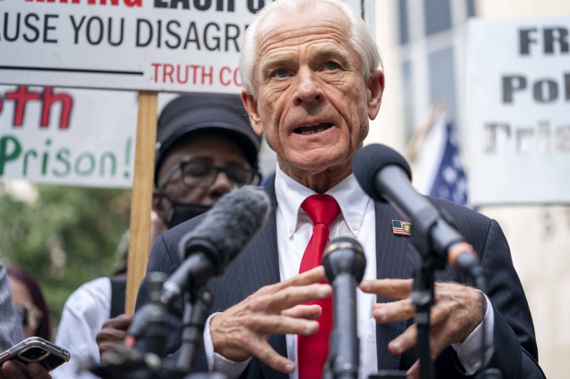 Peter navarro sentence contempt congress