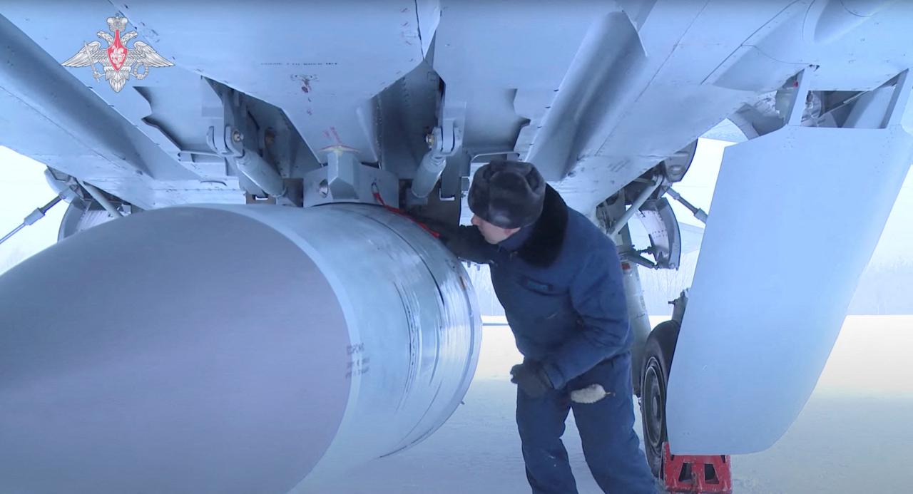 Russia hypersonic missile ukraine