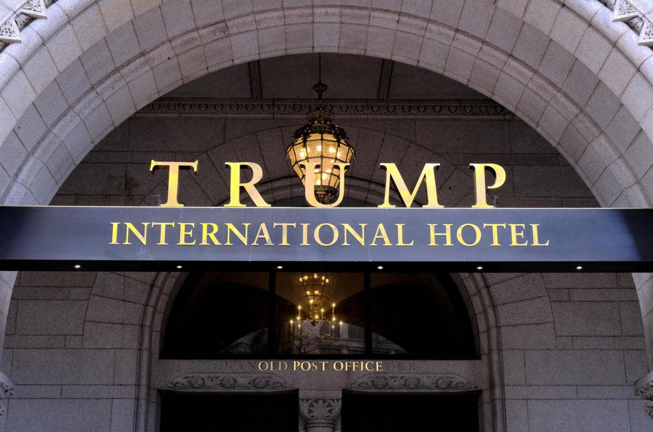 Trump hotel saudi lawsuit judge washington dismisses handed appeals victory court dc paid polls lobbyist backed rooms after international constitution