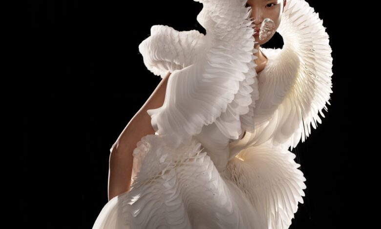 Iris van herpen sculpting the senses couture