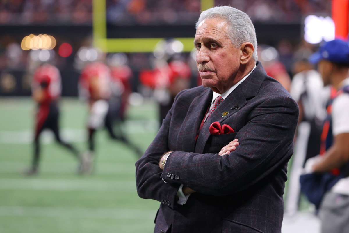 Falcons arthur blank arthur smith