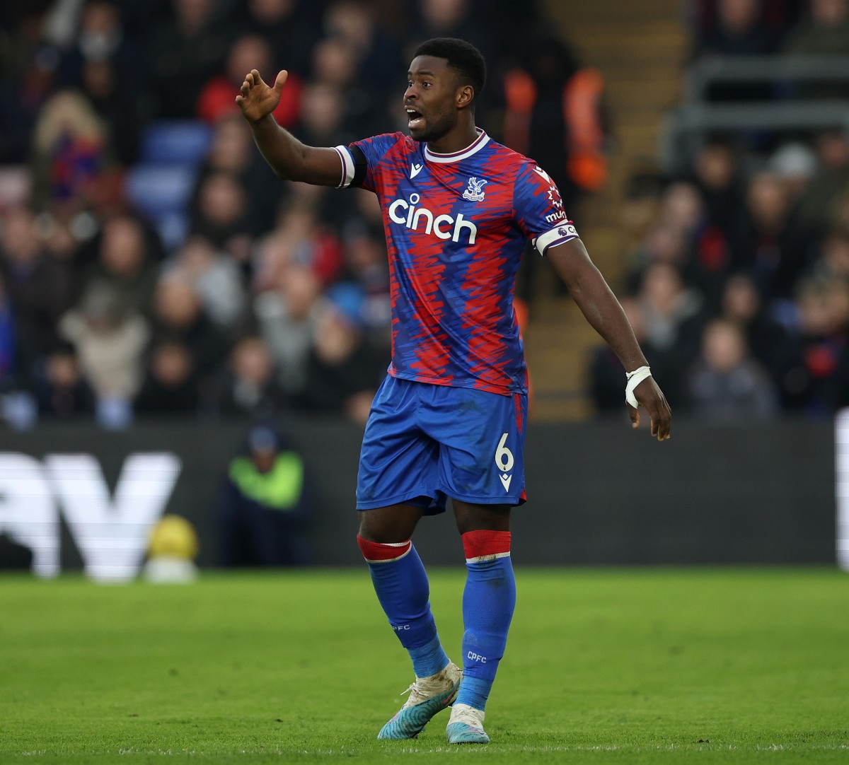 Marc guehi injured crystal palace england