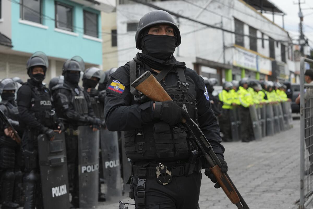 Ecuador drug gangs unrest