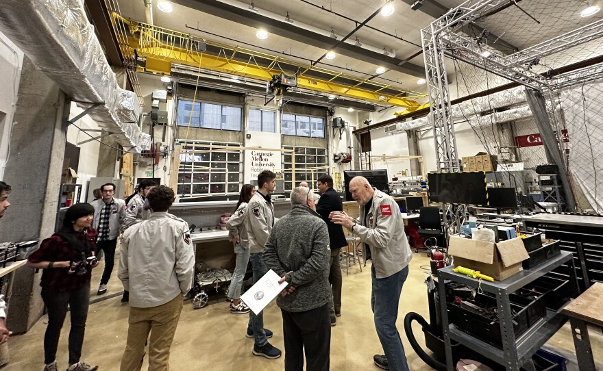 Iris carnegie mellon moon rover