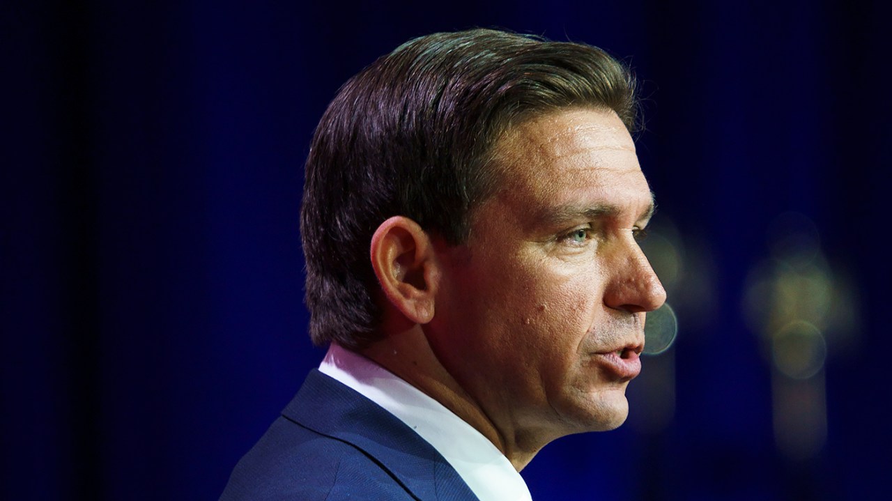 Desantis trump republicans primaries