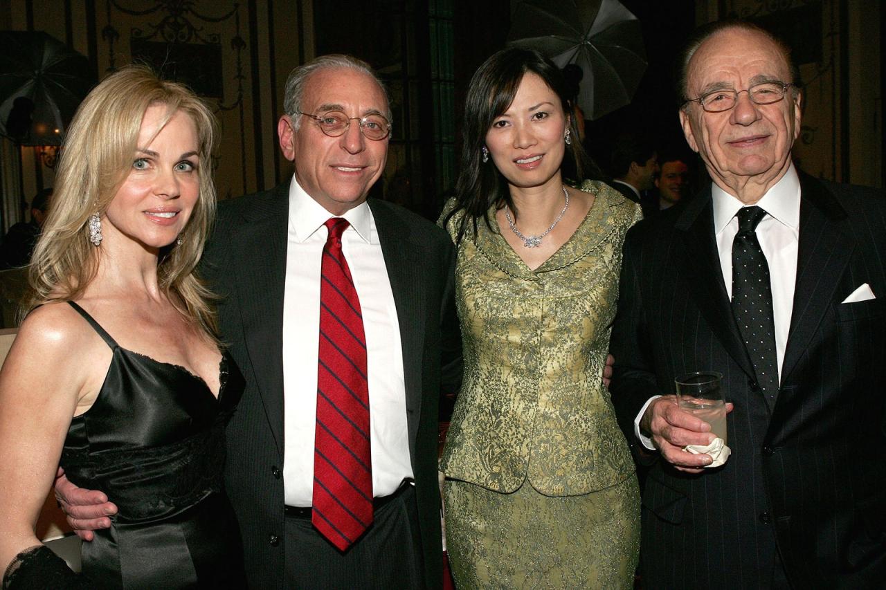 Disney heirs nelson peltz