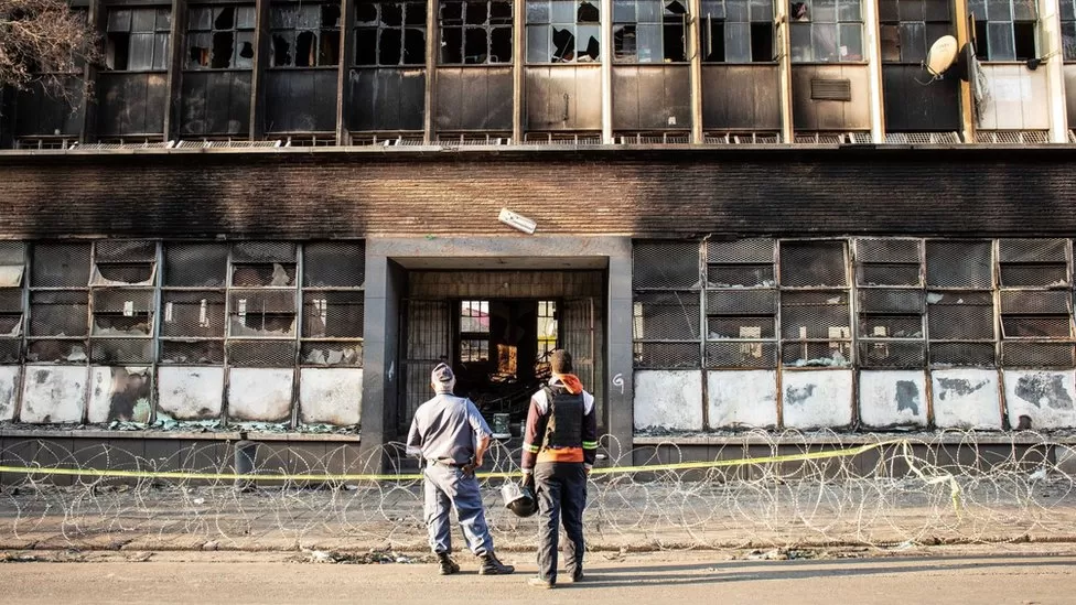 Johannesburg building fire arrest