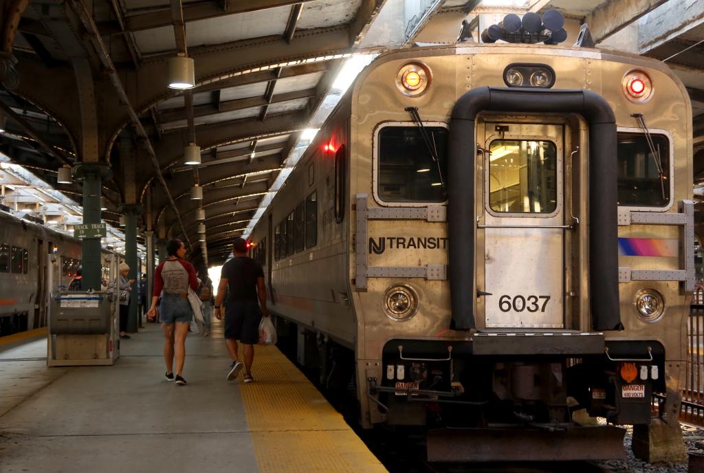 Nj transit delays fare hike