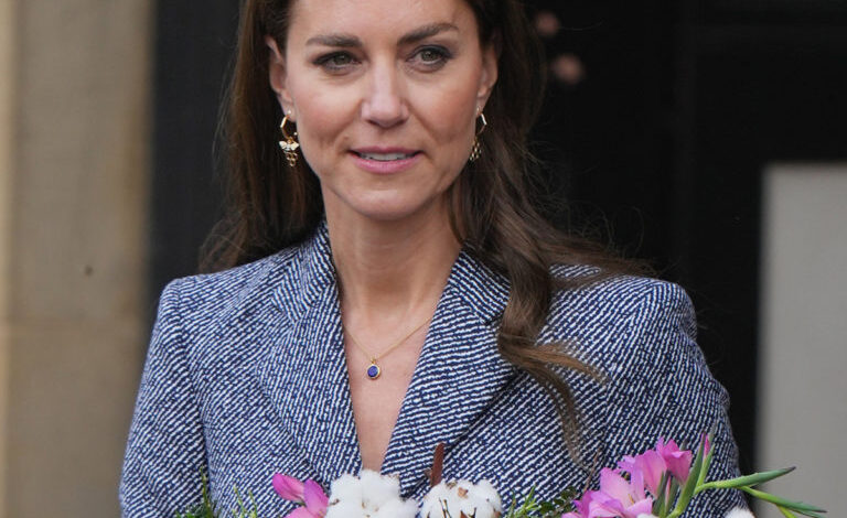 Princess kate middleton abdominal surgery