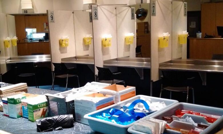 Injection opioid toronto dundas offices interim