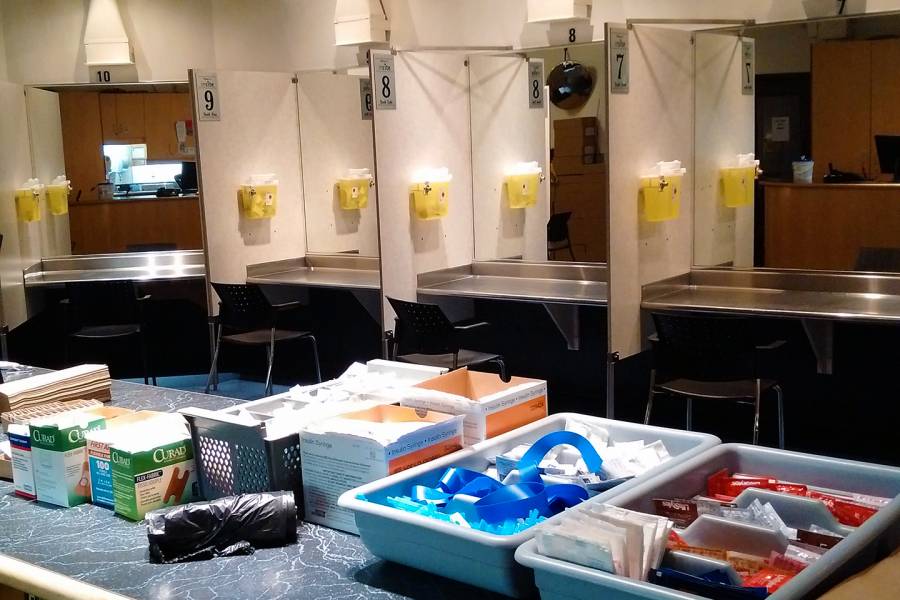 Injection opioid toronto dundas offices interim