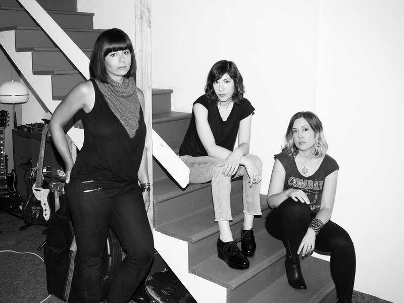 Amplifier newsletter sleater kinney