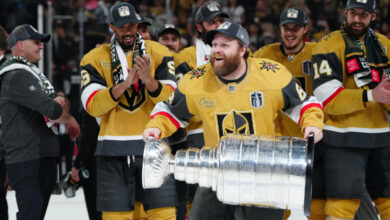 Phil kessel vancouver canucks fit