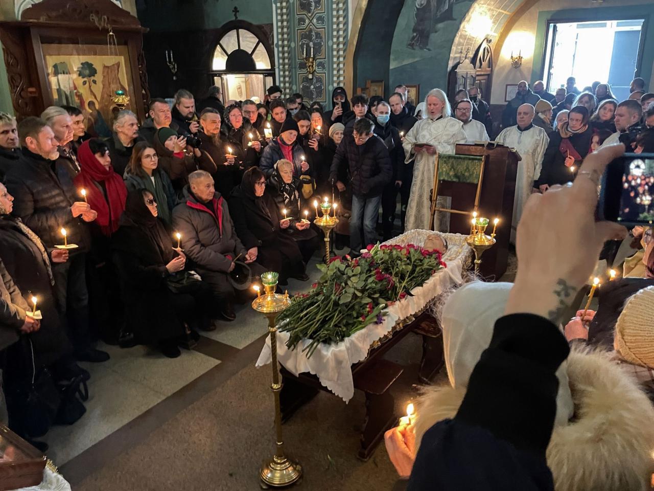 Navalny burial russia prison