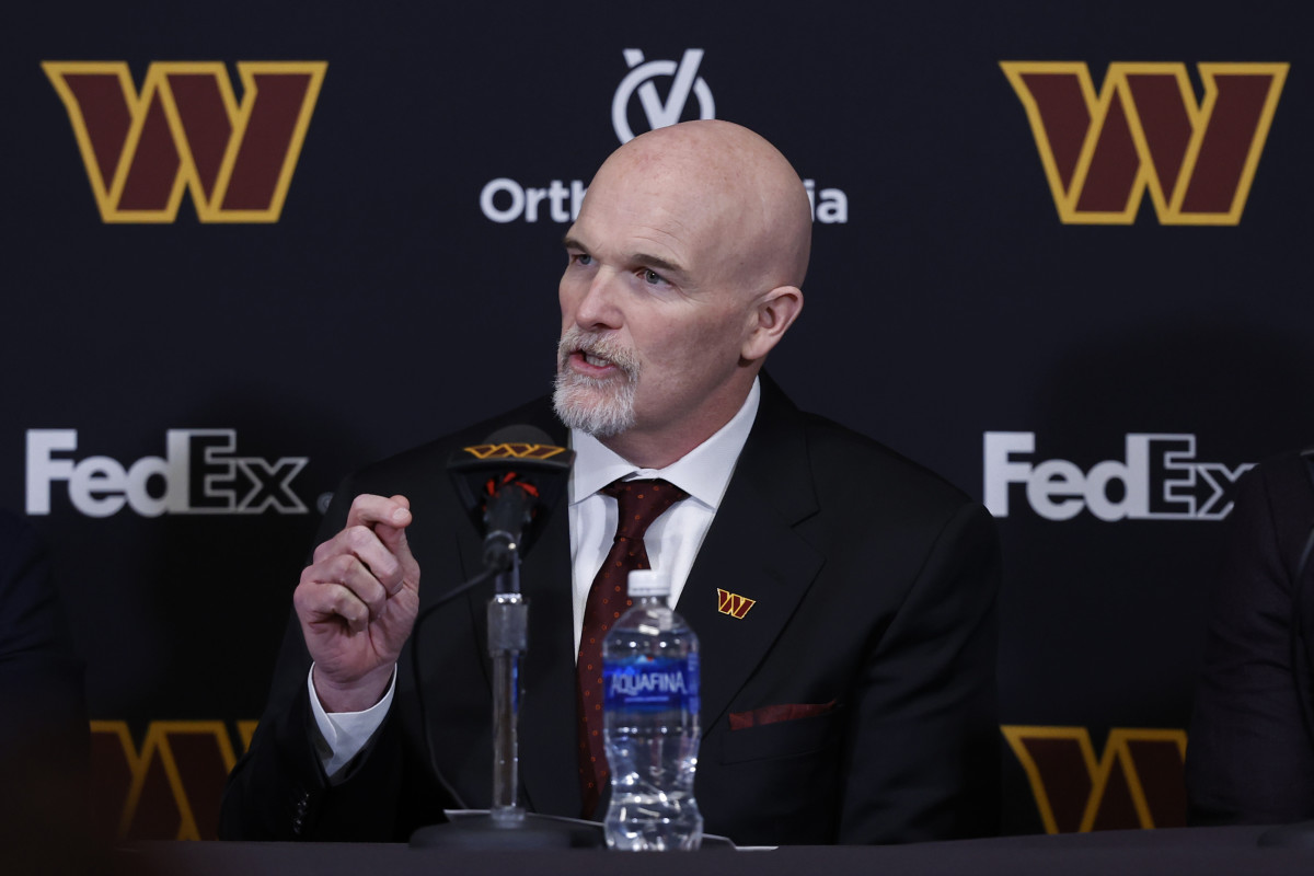 Commanders dan quinn coaching staff