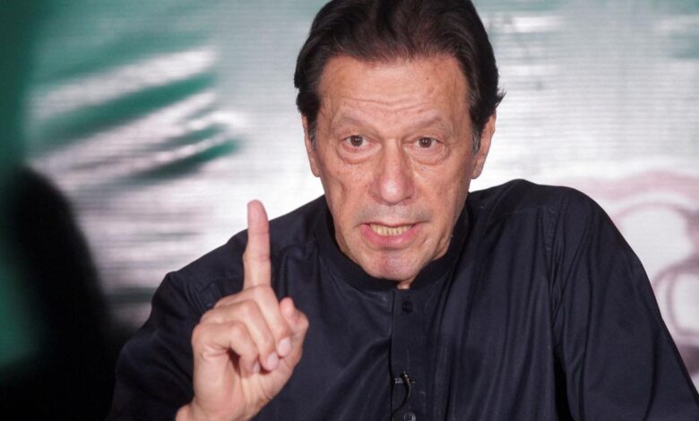 Pakistan imran khan social media elections