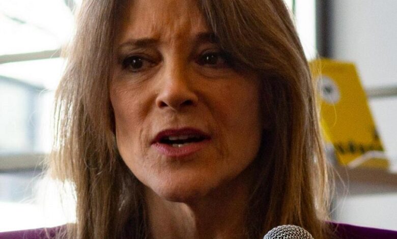 Marianne williamson dean phillips