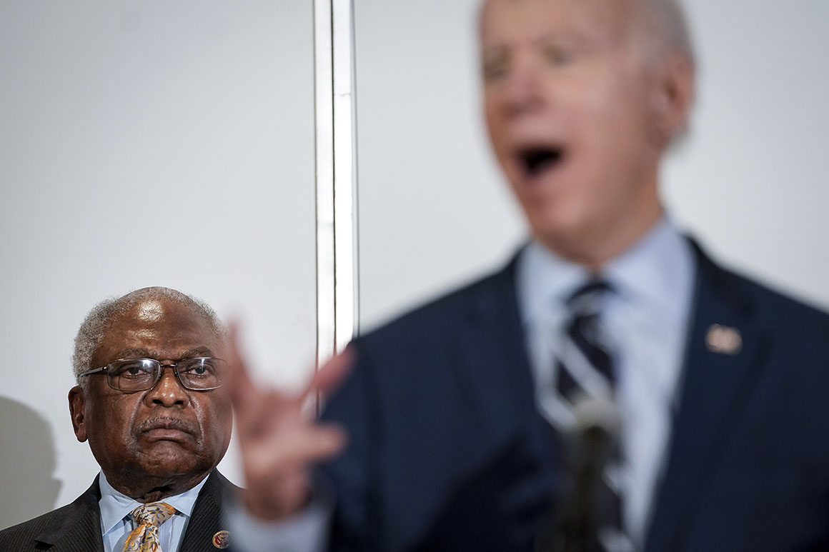 Clyburn jim biden carolina chip whip democratic somodevilla getty house Biden south carolina james clyburn